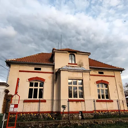 Lobkovice: Gemuetliches Gaestehaus Am Schloss Feriehus *