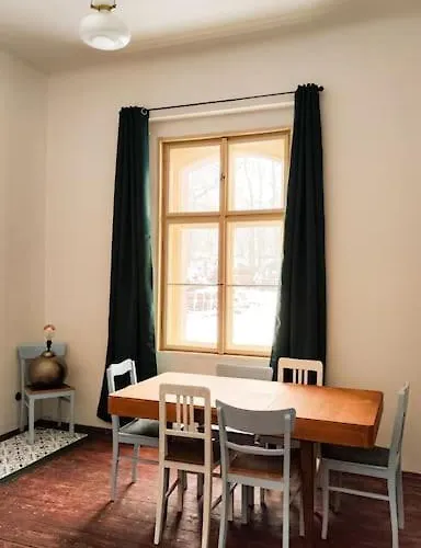 펜션 Lobkovice: Gemuetliches Gaestehaus Am Schloss Neratovice