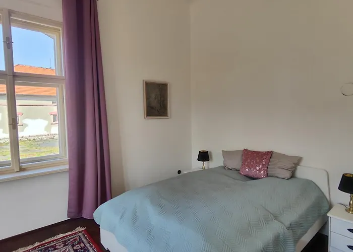 펜션 Lobkovice: Gemuetliches Gaestehaus Am Schloss