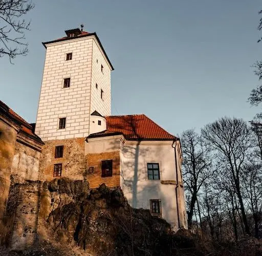 펜션 Lobkovice: Gemuetliches Gaestehaus Am Schloss *