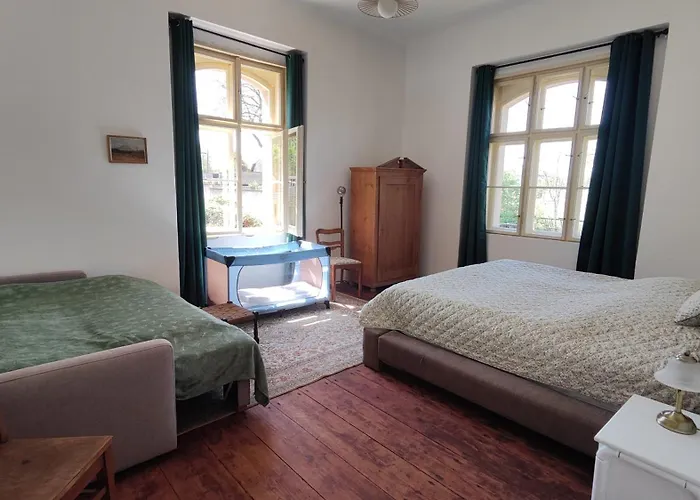 Lobkovice: Gemuetliches Gaestehaus Am Schloss 펜션 Neratovice