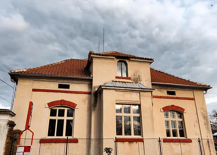 Lobkovice: Gemuetliches Gaestehaus Am Schloss 펜션 *